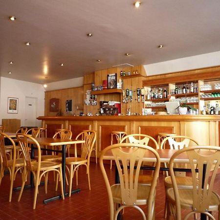 Hotel La Flamme Rouge Сен-Жирон Экстерьер фото