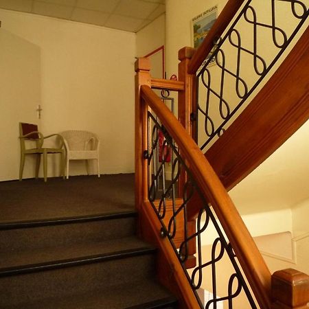 Hotel La Flamme Rouge Сен-Жирон Экстерьер фото