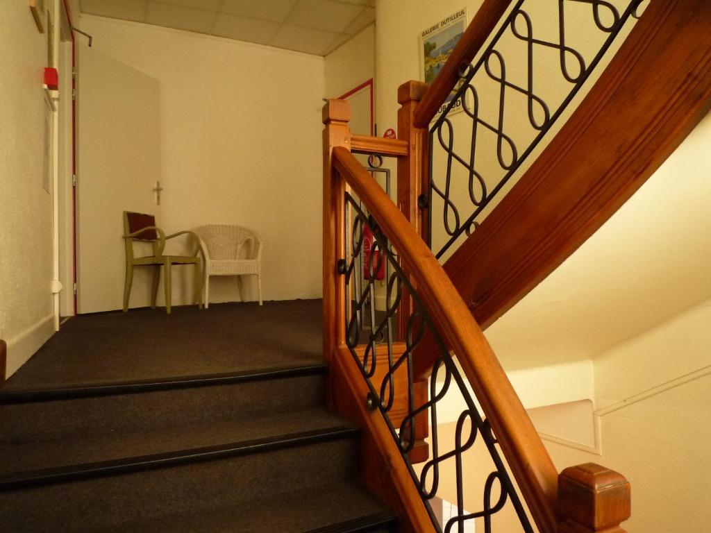 Hotel La Flamme Rouge Сен-Жирон Экстерьер фото